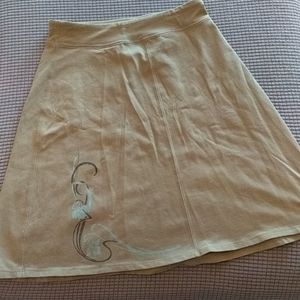 Ponte stretch skirt by Athleta with subtle design